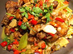 泡子姜烧牛蛙-吃饭皇帝大(合生汇店)