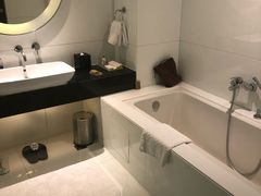 -北京希尔顿逸林酒店