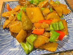 地三鲜-關東雪东北菜(中庚漫游城店)
