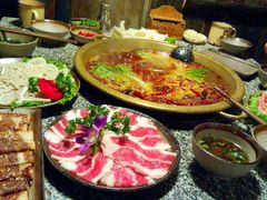-佬革命主题火锅(玉沙路店)