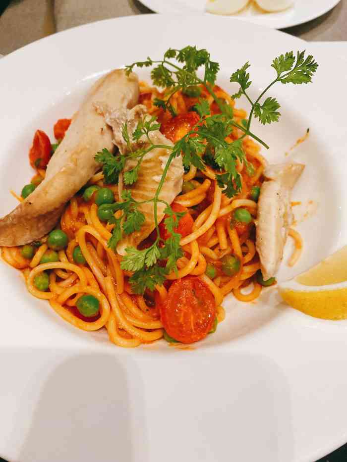 le jardin dantoine红磨坊餐厅-"之前来过一次白玉兰广场,被这家店的