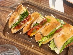 烟熏斯卡莫扎奶酪三明治-ALLORA意大利餐厅(丰盛里店)