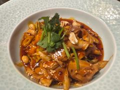 -万重锦·人文川菜馆(骡马市店)
