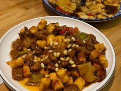 松子牛肉炒年糕-兔爸私家小厨(新北万达店)