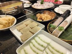 -一哥澳门豆捞 · 十七年经典澳门火锅(四季天地店)