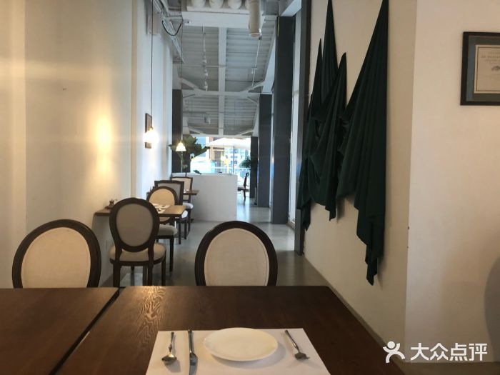 77COM好吃的意大利菜(老城根店)大堂图片