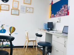 -极橙儿童齿科矫正中心(奥城店)