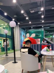 -多元宝贝世界(曲江彩虹谷店)
