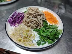 -伍先森精品汉餐(军垦路店)
