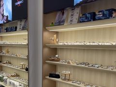 -无界眼镜MaxLess(南翔印象城店)
