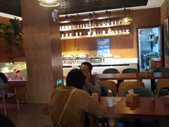 -缦咖电竞酒店(北京鸟巢红军营地铁站店)