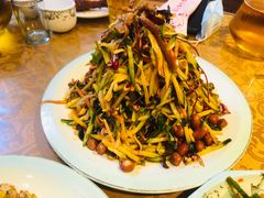 -胖太太四川麻辣排骨串(镇江路分店)