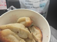锅贴-洋洋锅贴