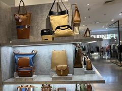 -伊势丹(现代城店)