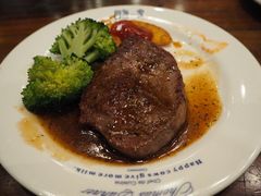 烤牛扒-四海一家自助餐(益田假日广场店)