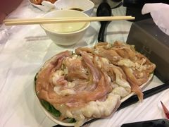 -鲜入围煮花胶鸡海鲜火锅