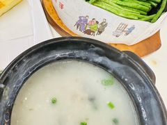 -山顶沙河粉-粤菜馆(凯旋店)