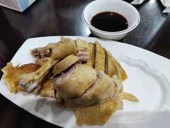 -侬佳蒸菜馆(听潮店)