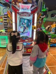 -卡通尼乐园(景枫中心店)