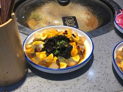 -山河屯铁锅炖(哈西站店)