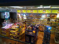 -新华书店(泉城路店)