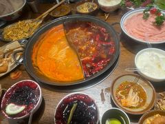 -萍姐火锅·公路夜市(武汉首店)