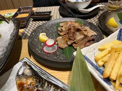 -久居·炭火烤肉(景辰大厦店)