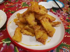 -闯关东东北农家菜(崂山石老人店)