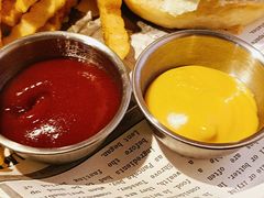 -Thanks美式餐厅(汉堡咖啡店)