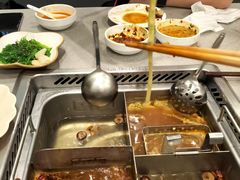 -海底捞火锅(高新万达广场店)
