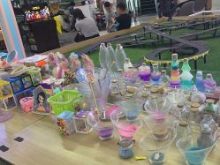 -孩子王(铁西万达店)