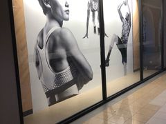 -首创奥特莱斯(西安店)