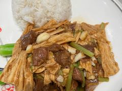 支竹牛腩饭-锦园春香港茶餐厅(西海湾旗舰店)