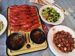 -肥肥虾庄·金牌油焖大虾(杨园滨江时代walk店)