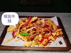 -虾胡闹龙虾馆(湄南河店)