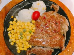 玫瑰盐牛排套餐-豪客来牛排(中央花苑店)