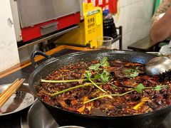 -鸿顺老铁锅美蛙鱼府(解放碑店)