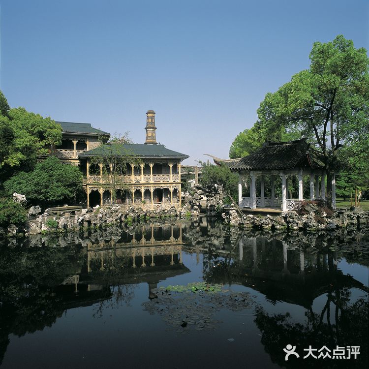 人可以走进院子,而不是塞在屋内