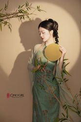 点击看大图 -onlygirl摄影美学馆高端定制(江滩店)
