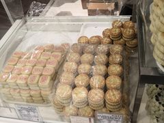 -三禾北京稻香村(北京市百货大楼店)