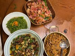 -老滇山寨•云南特色菜•地方菜•民族风情歌舞表演(金碧店)