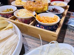 -鸡遇虾煲干锅火锅(小寨金莎店)