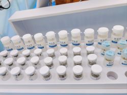 -靓芙泉专研痘痘肌