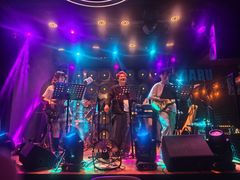 -MARU玛露音乐餐厅(大学路店)