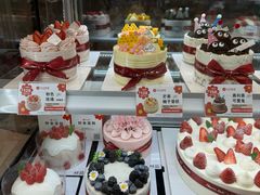 -花花卷卷·鲜食蛋糕(静安久光百货店)