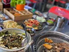 -马路牙子烧烤音乐酒馆(望京店)