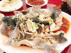 -北京龙庆四季香农家饭庄·灶台鱼·碳烤虹鳟鱼(龙庆峡店)