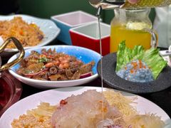 -得意咚瓜·顺德鱼生·冬瓜火锅(深圳首店)