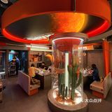 鱼塘哥烧肉的宇宙首店