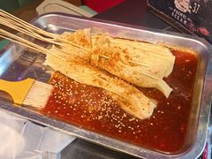 -多嘴超级肉蟹煲(杉杉国潮主题店)